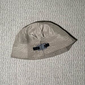 1017 Alyx 9SM Taupe Nylon Bucket Hat with Signature Buckle